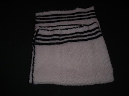 Offert par des tricoteuses du Lunevillois